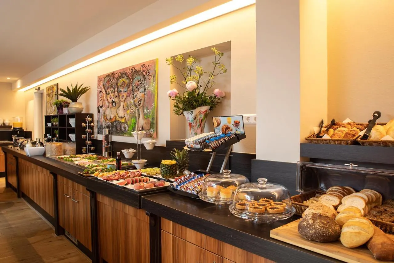Boutique Hotel Scheepers Valkenburg aan de Geul 4*,